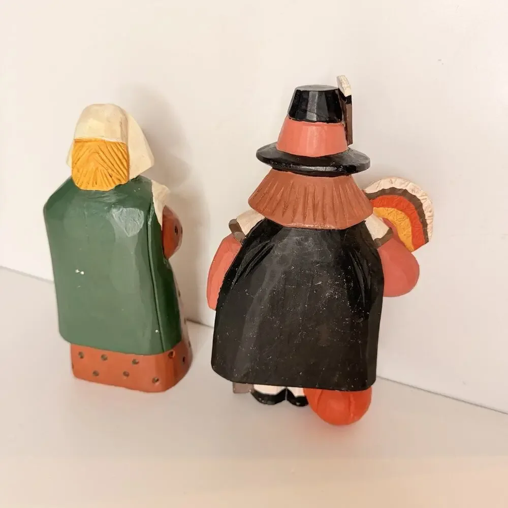 Vintage Midwest Cannon Falls Thanksgiving Pilgrim Couple Figurine Set 7 inch